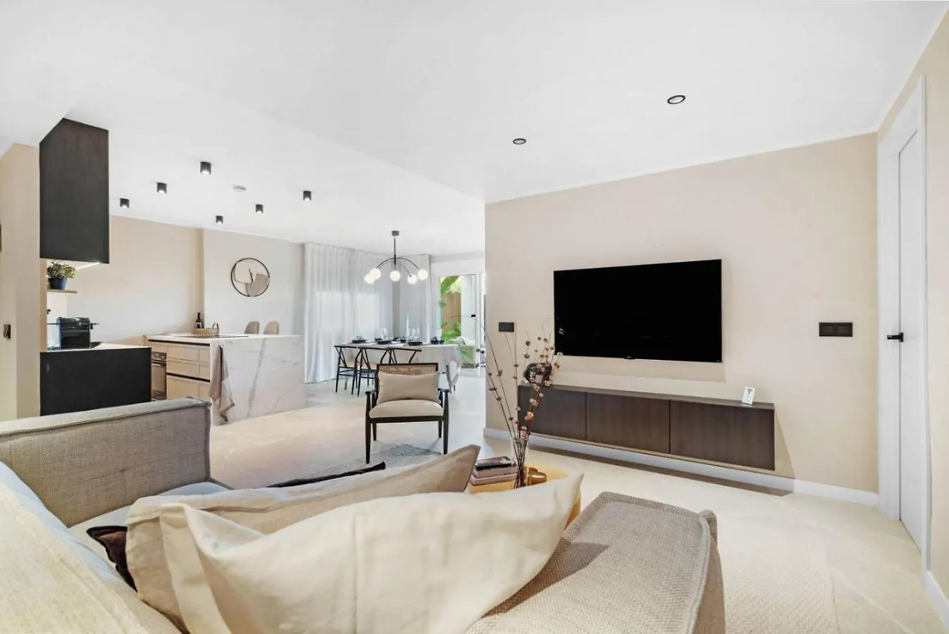 Luxe Verblijf Op Geweldige Locatie Marbella Hiszpania